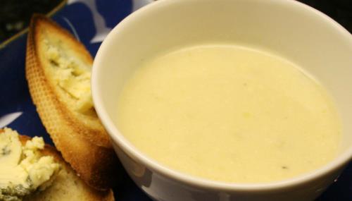 Stilton Soup with Stilton Crostata