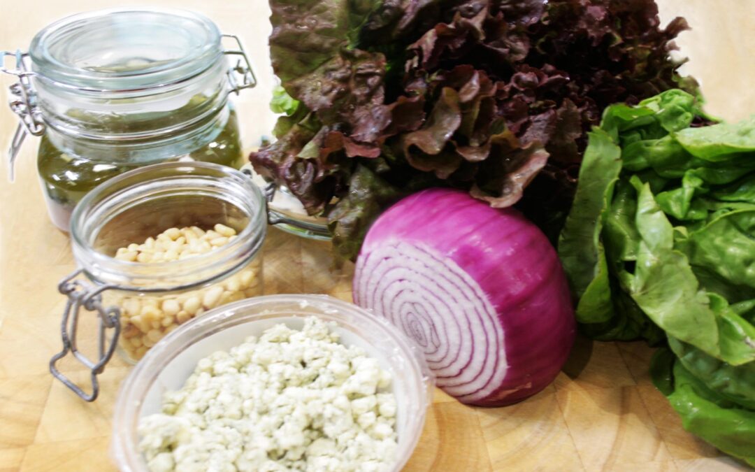 Raspberry Maple Dressing (from Martha’s Vineyard Salad at Charlie’s Crab)