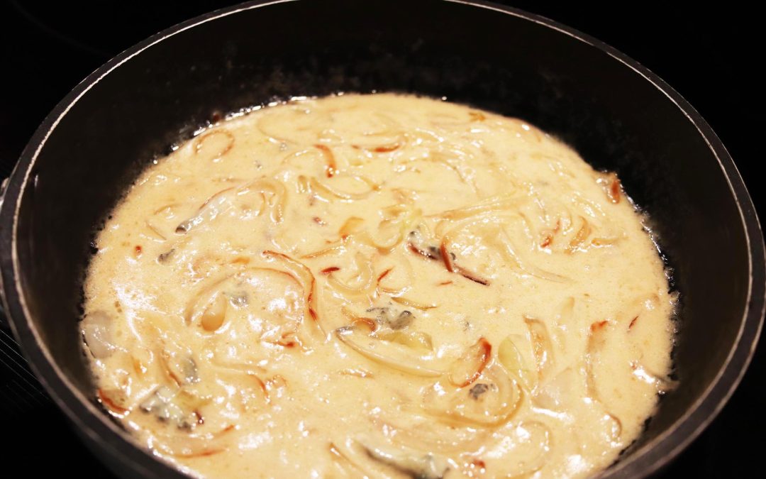 Blue Cheese Onion Sauce for Steaks