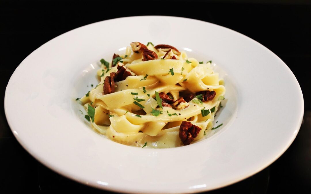 Fettuccini in Gorgonzola Cream Sauce and Toasted Walnuts