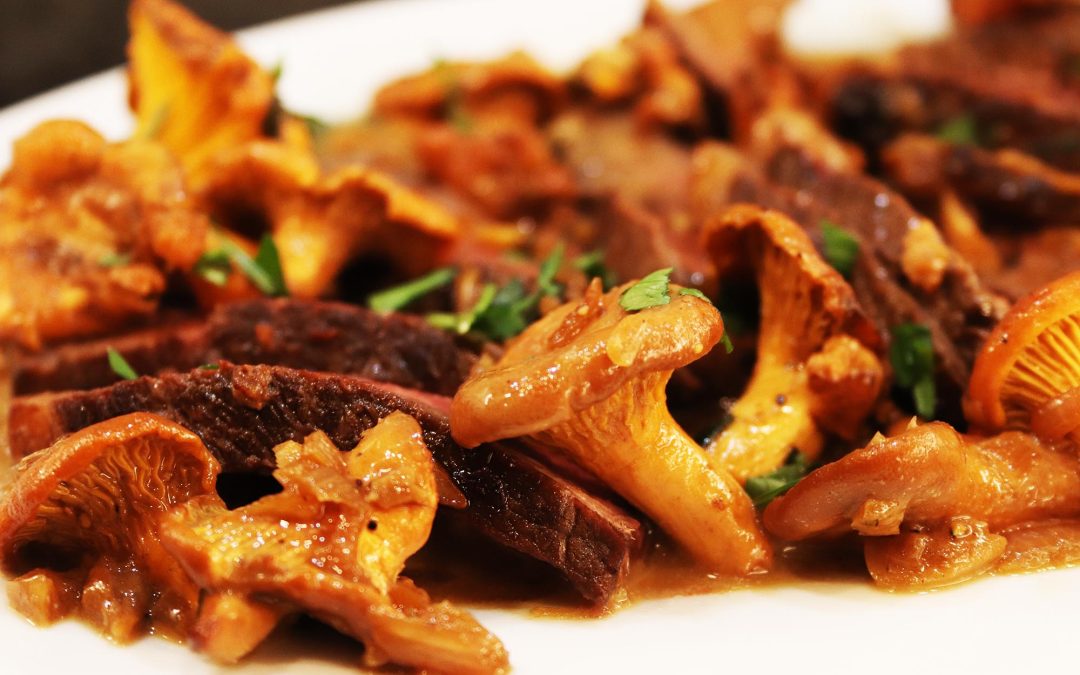 Golden Chanterell Mushroom Cream Sauce